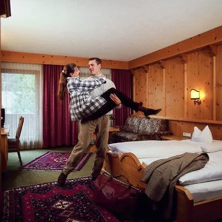 Almhof Hotel Neustift im Stubaital