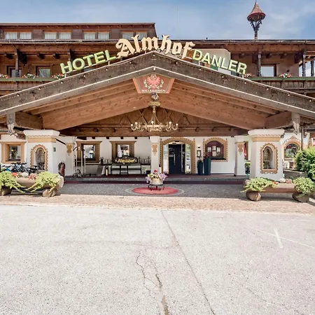 Hotel Almhof Neustift im Stubaital