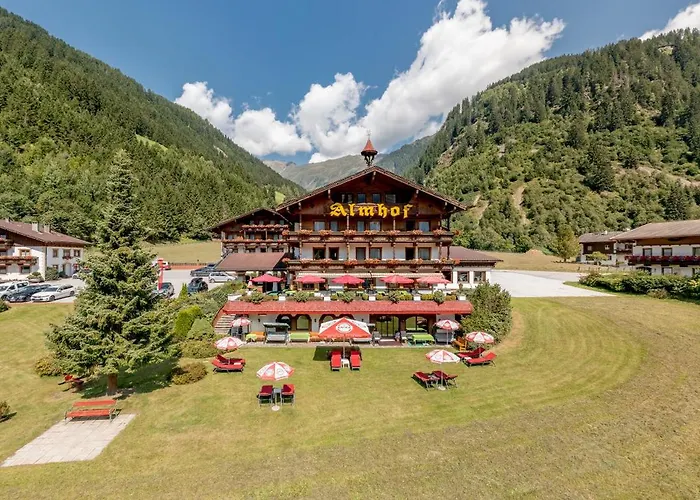 Almhof Hotel Neustift im Stubaital