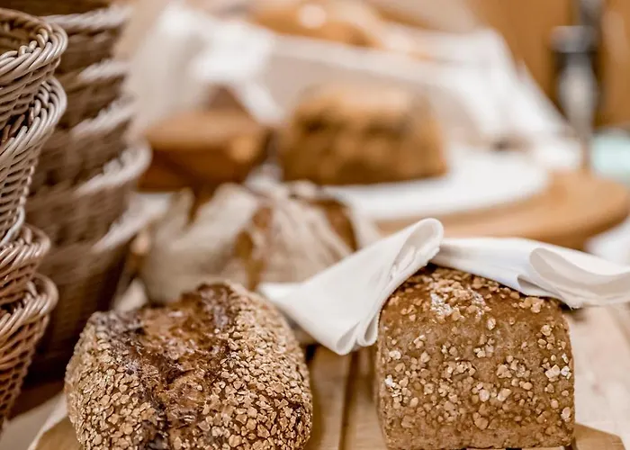 埃姆霍夫酒店 4*