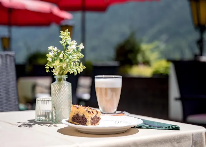 埃姆霍夫酒店 4*