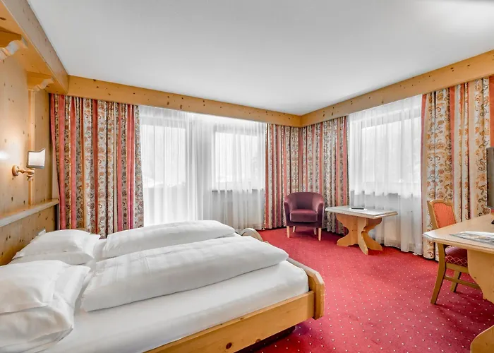 Almhof ノイシュティフト・イム・シュトゥーバイタール